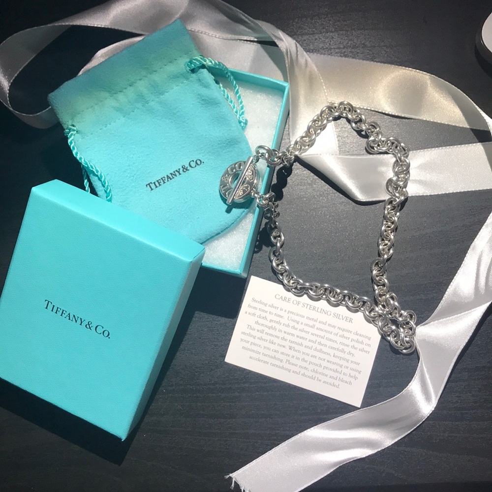 Tiffany toggle necklace